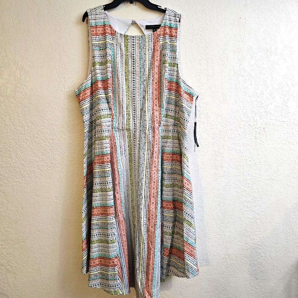 Torrid Collection Womens Border Print V Hem Dress Sleeveless plus Sz 24 Nwt